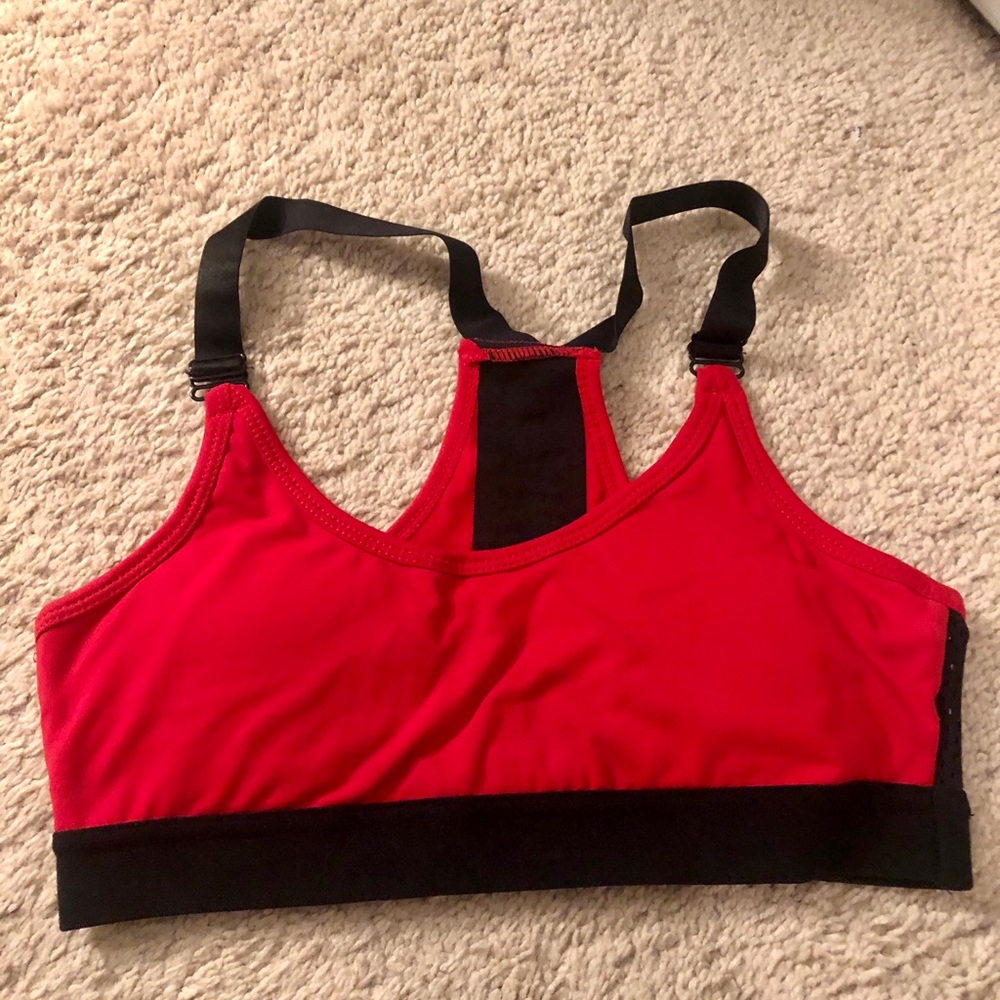 Urban behaviour hot red sports bra
